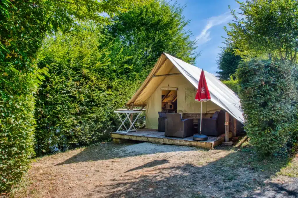 Où séjourner en camping pour découvrir le Périgord Noir et les environs de Sarlat ?